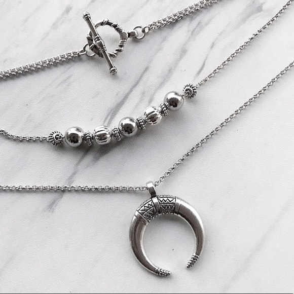 Double layer crecent moon horn silver necklace - Picture 2 of 10